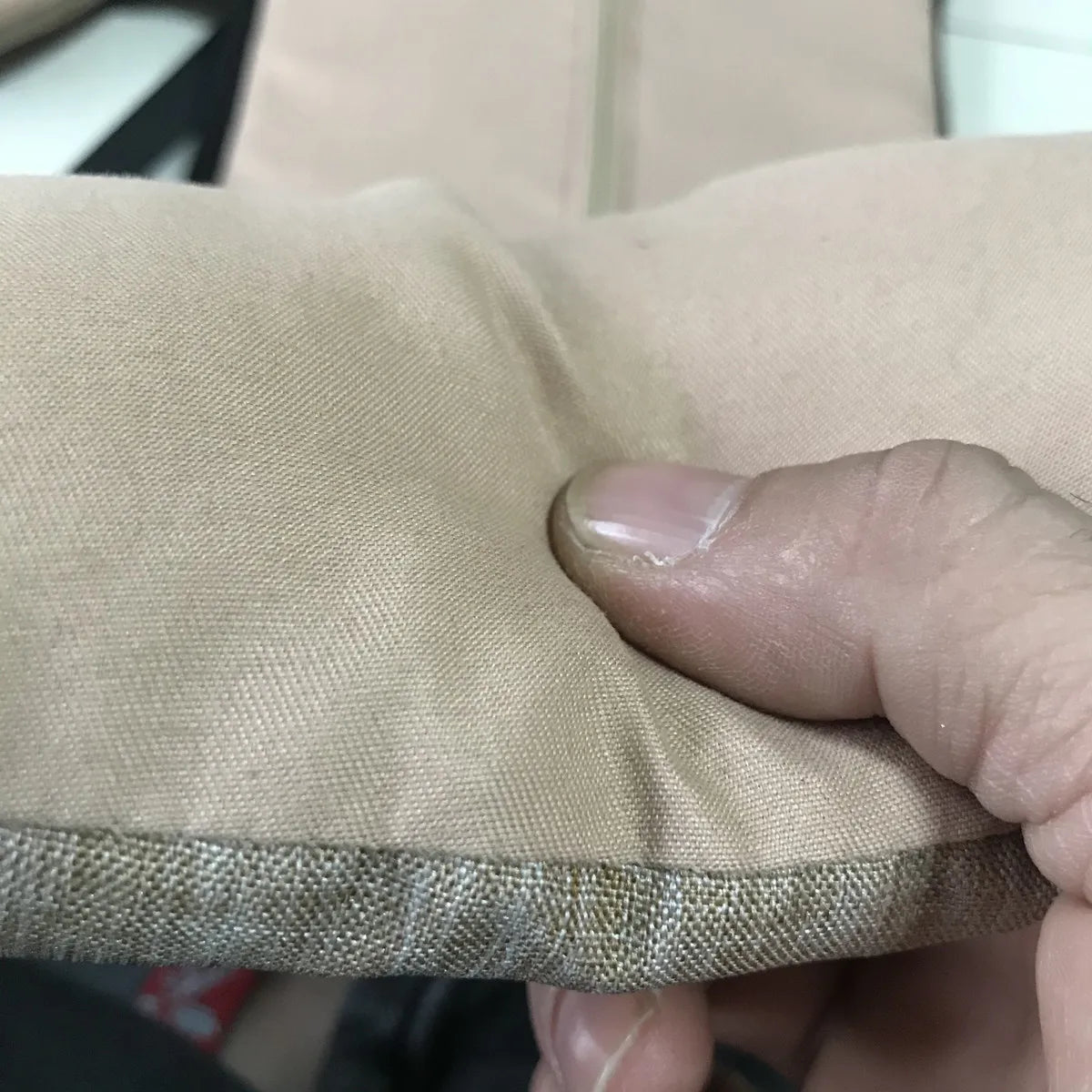 Dog Car Seat for Small Dog Center Console Seat Pet Booster Seat for Car Puppy Portable Dog Carrier for Cats Safety Travel Bag