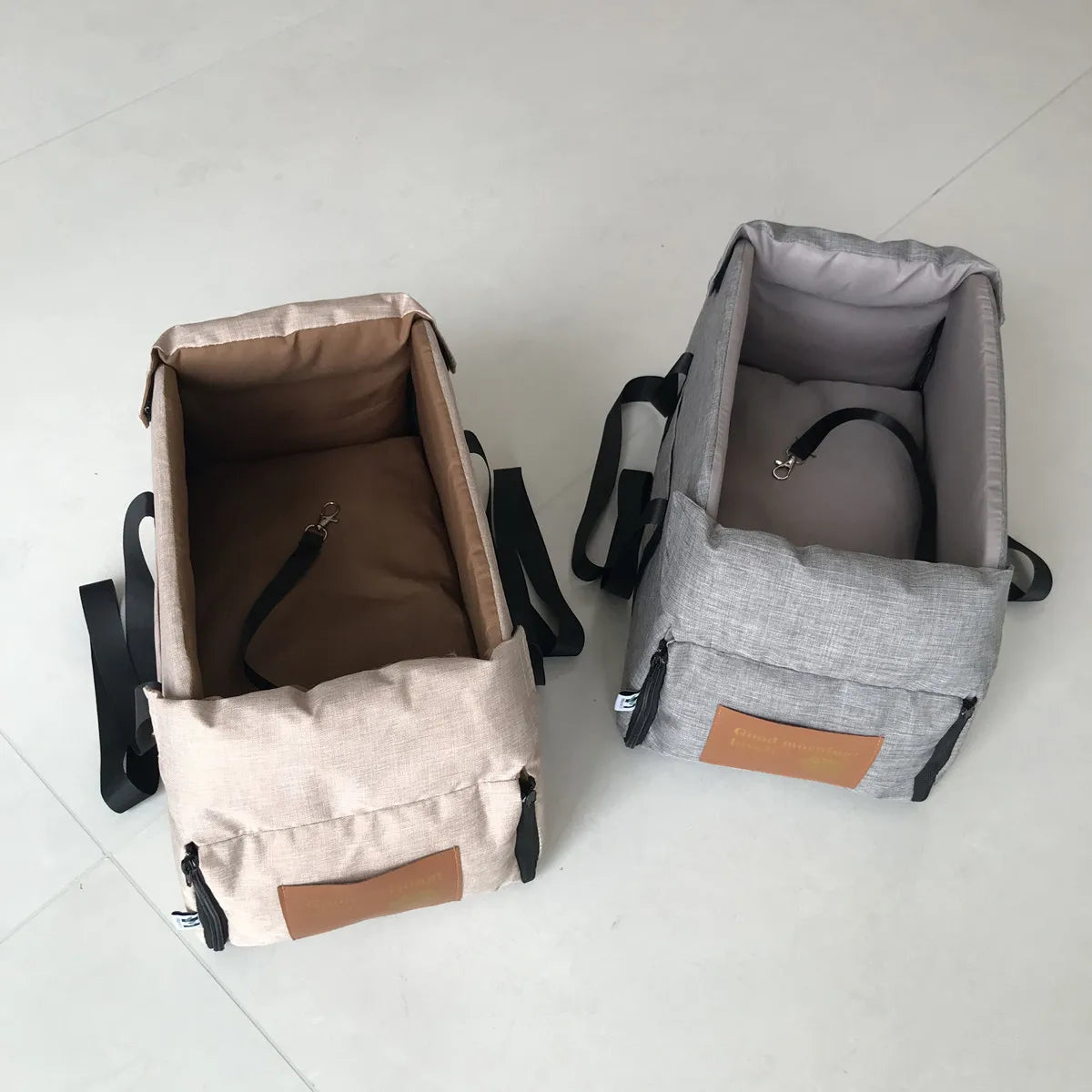 Dog Car Seat for Small Dog Center Console Seat Pet Booster Seat for Car Puppy Portable Dog Carrier for Cats Safety Travel Bag